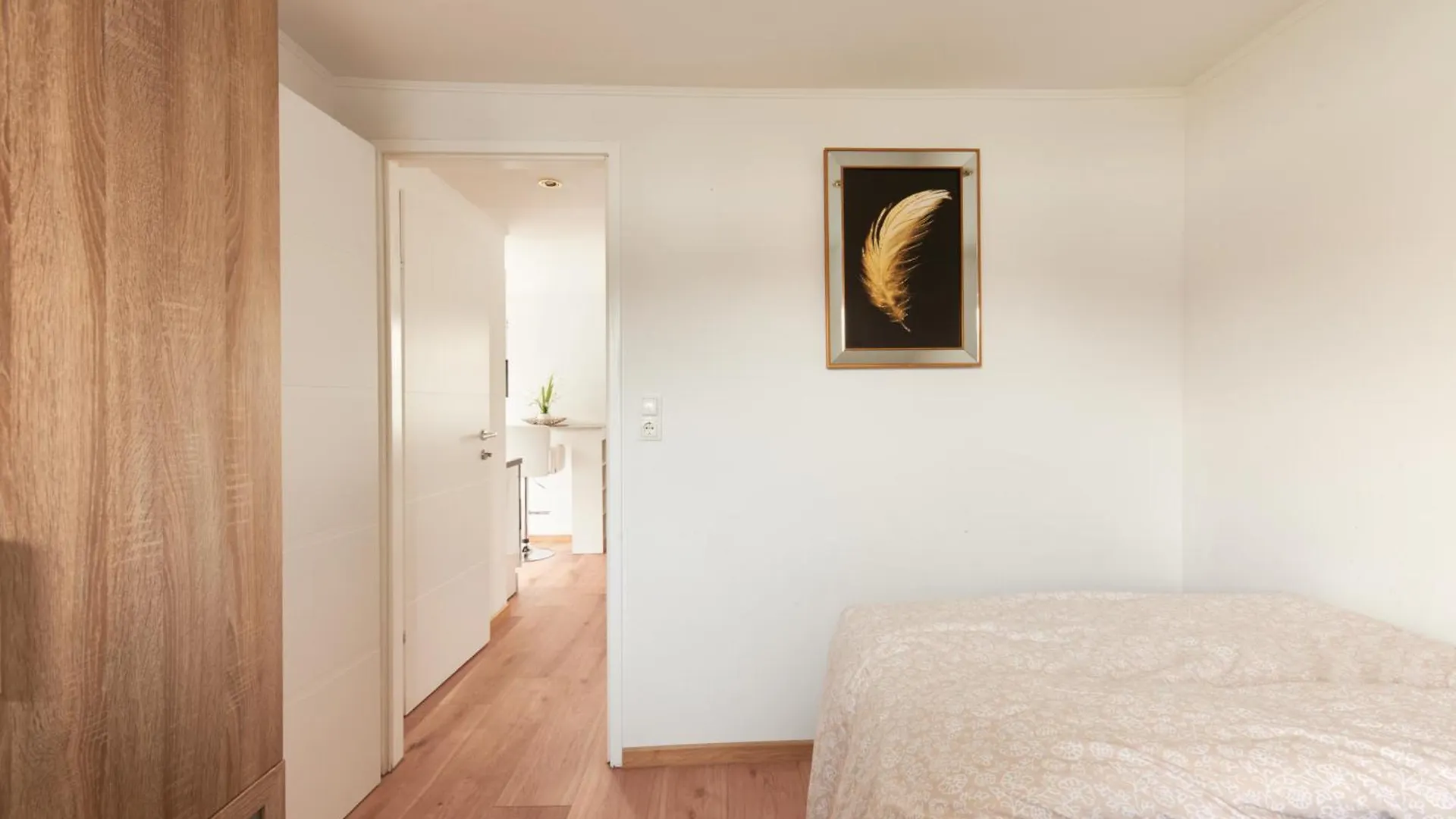 Luxurious 3Bd Villa In Prime Location Of Vienna W Jacuzzi Swimming Pool N Free Parking Lejlighed